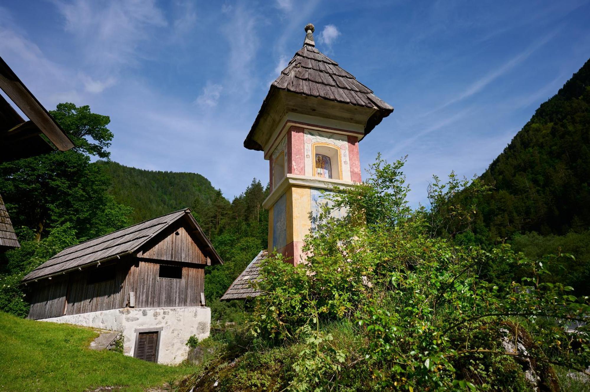 The Farmhouse Bevsek Osep Solcava Exterior photo